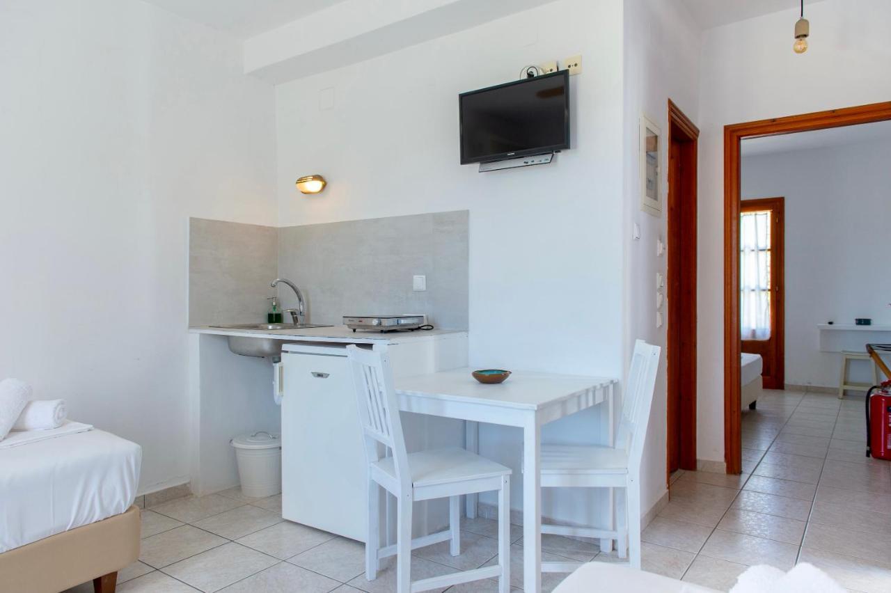 Blue Fish Appartement Platis Gialos  Buitenkant foto